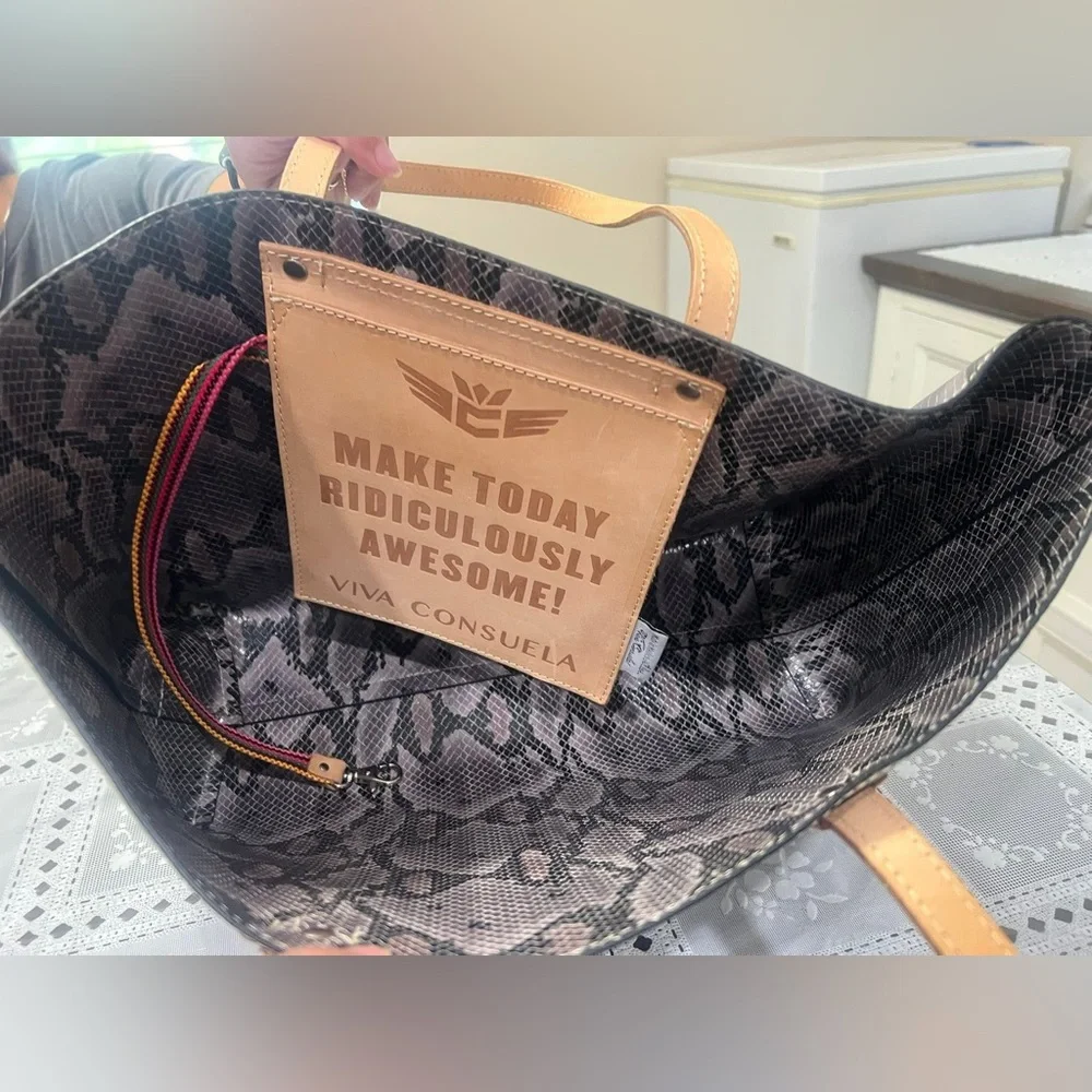 Consuela Tote - Picture 5 of 7